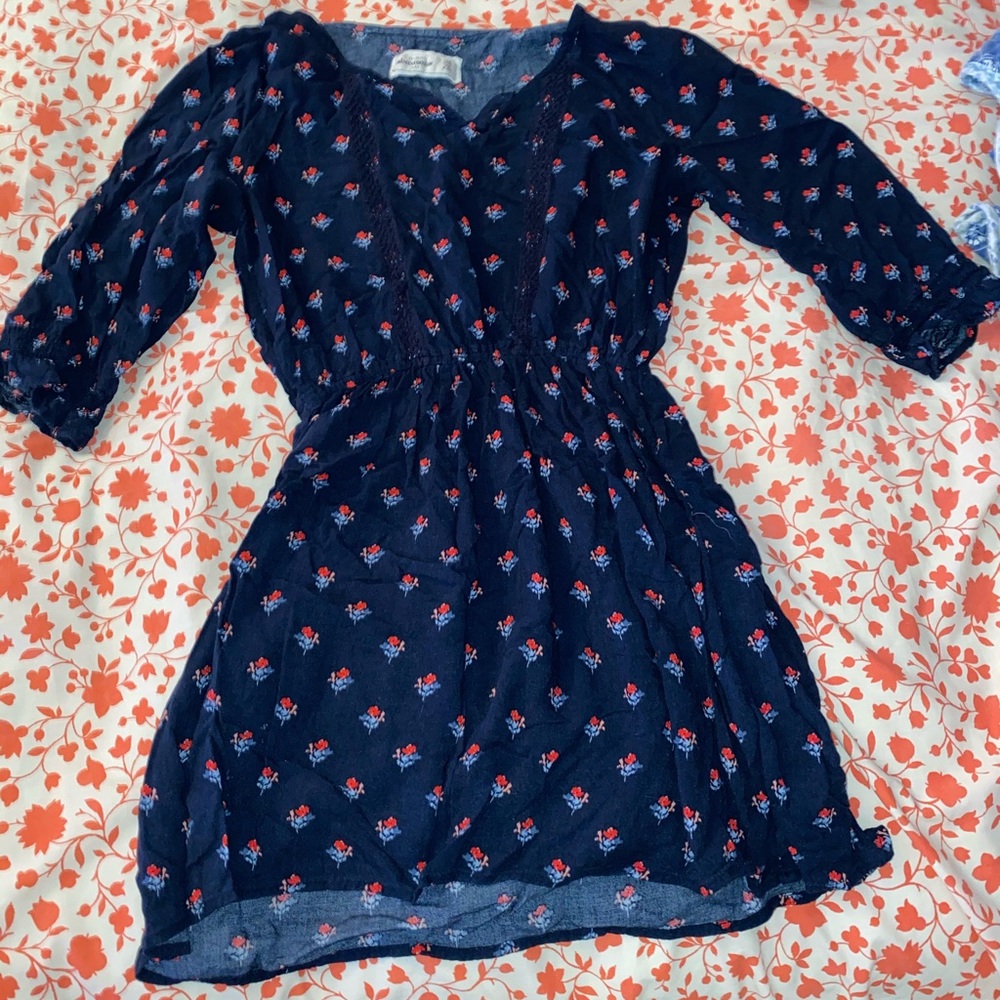 Abercrombie kids flower sleeve dress